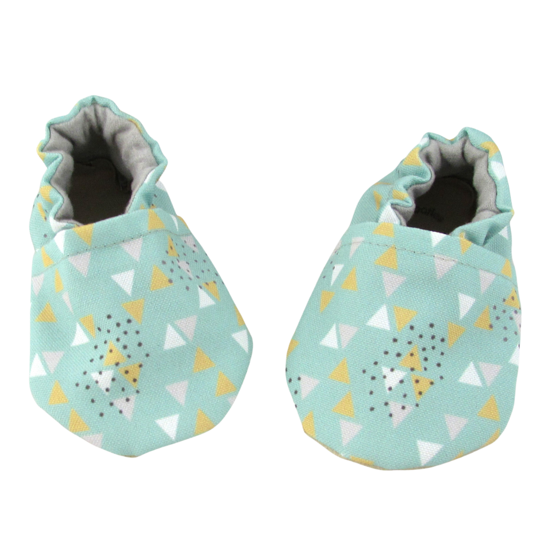 LE: Mint Triangles Canvas Baby Shoes